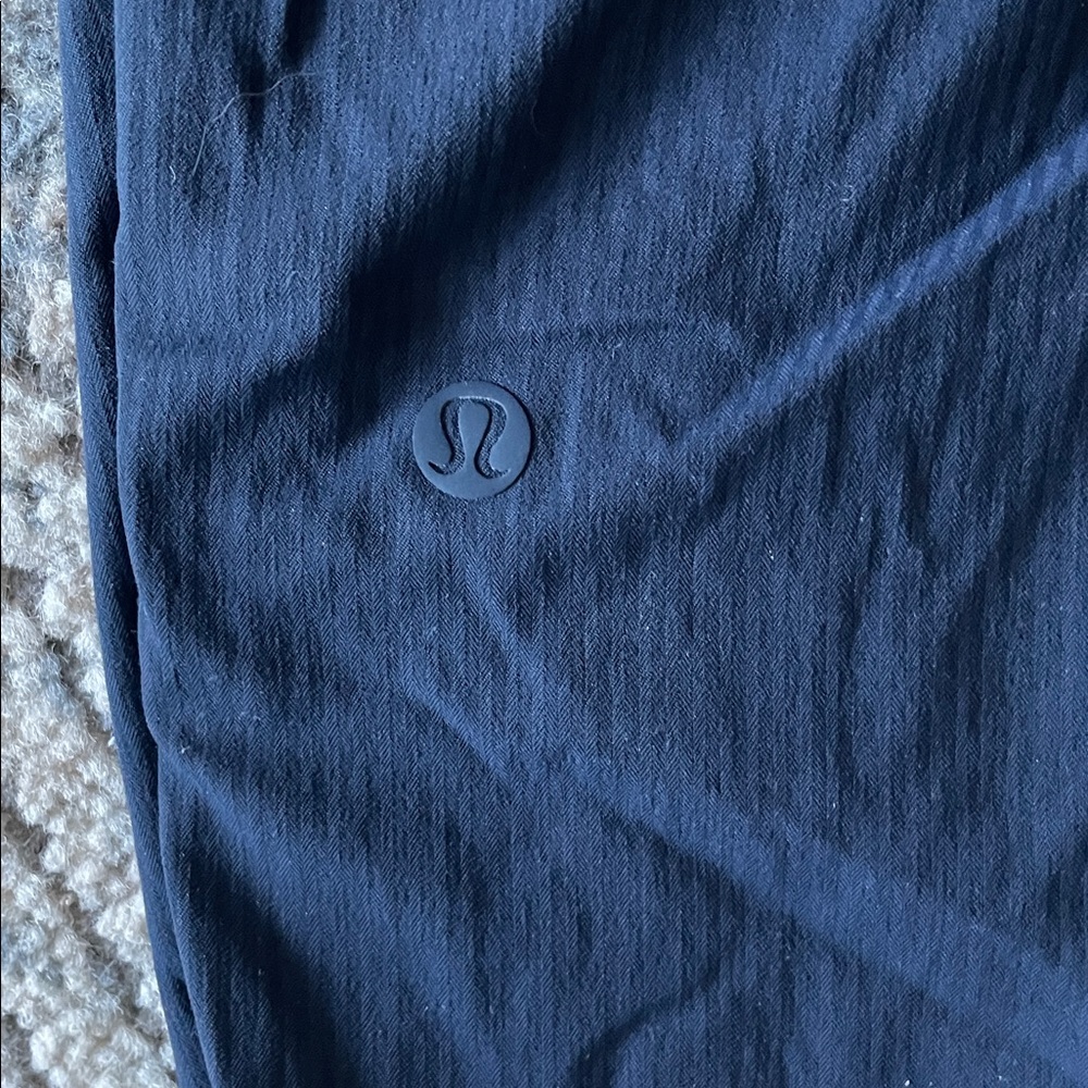 Lululemon Beyond The Studio Crop Pants - Picture 8 of 9